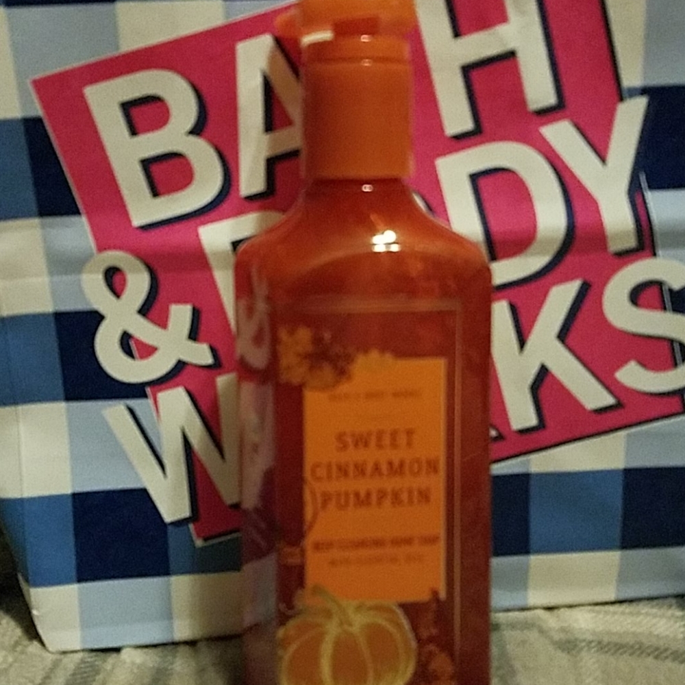 Bath and Body works seasonal hand soap